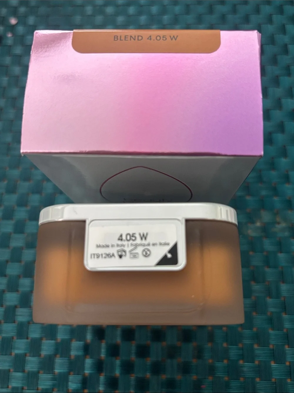 beautyblender-  Bounce Liquid Whip Foundation  “4.05W” NWT